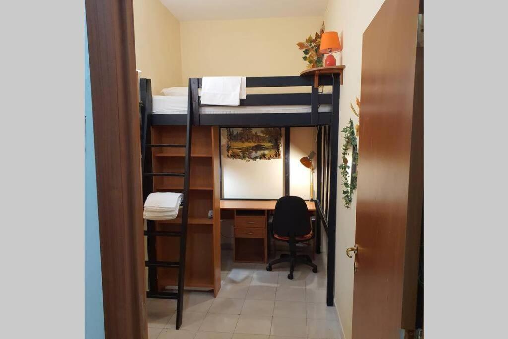 Apartment Napolix Centro, Intero Appartamentino, Casa Vacanze, Tricamere Nel Cuore Di
