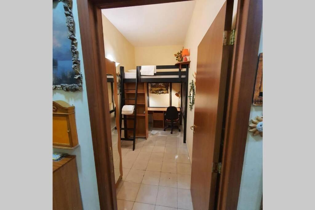 Napolix Centro, Intero Appartamentino, Casa Vacanze, Tricamere Nel Cuore Di Apartment