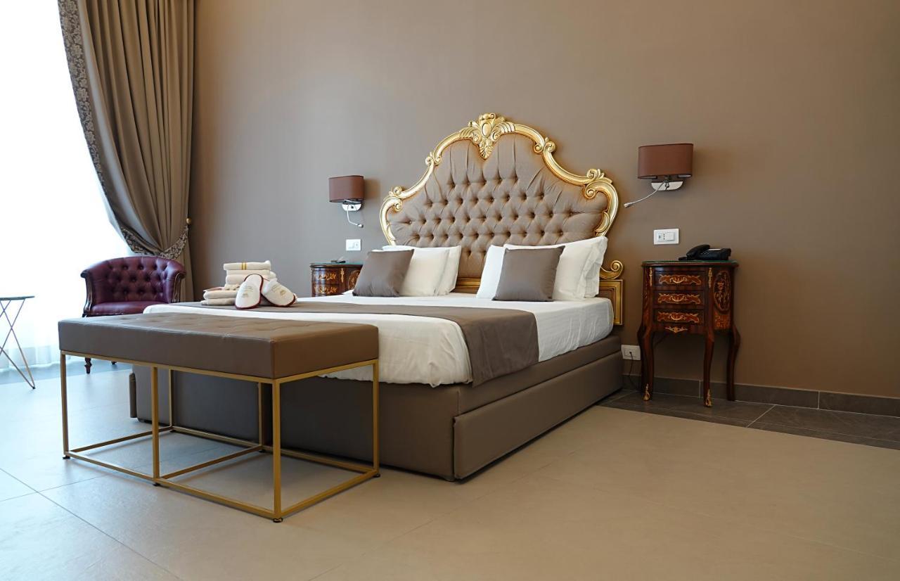 Hotel Art Galleria Umberto 4*