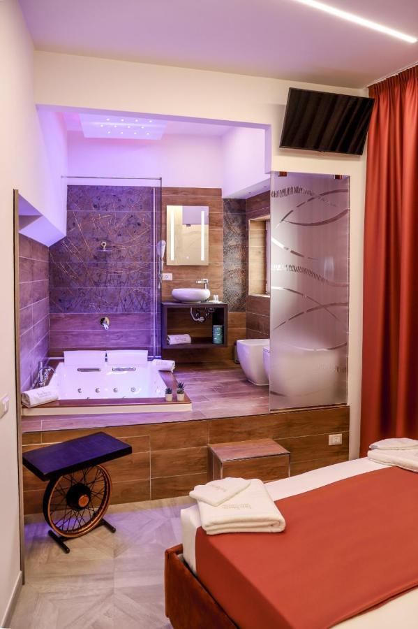 Twin Towers Luxury