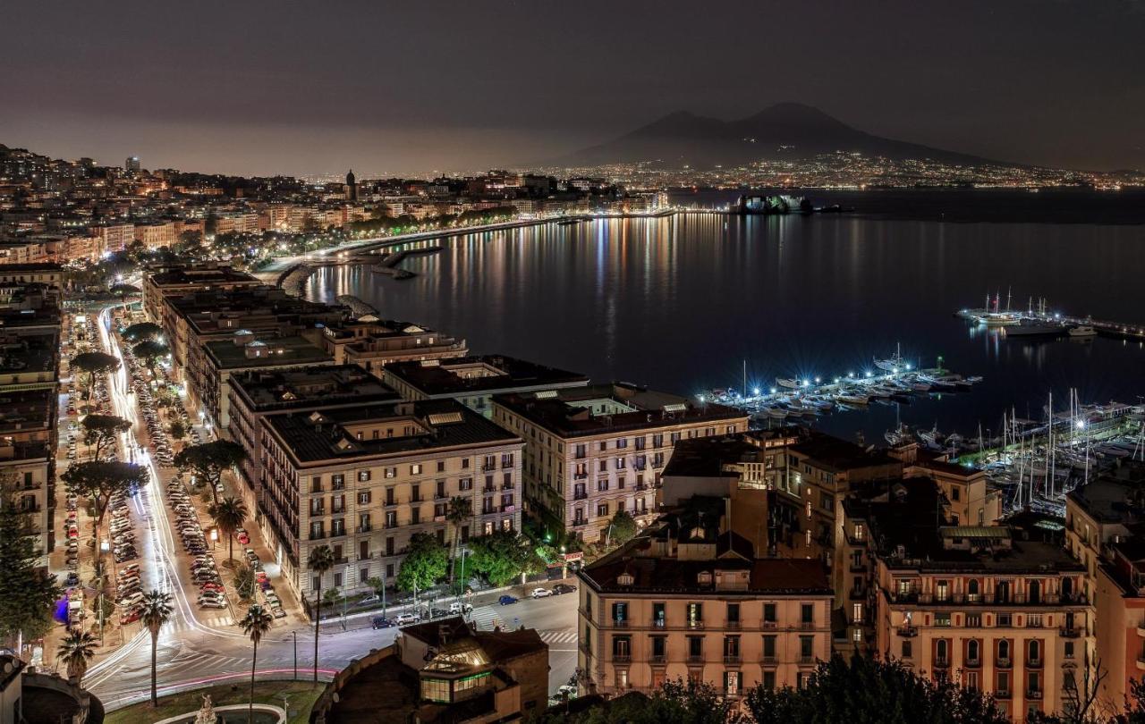 Hotel By Ihg Naples