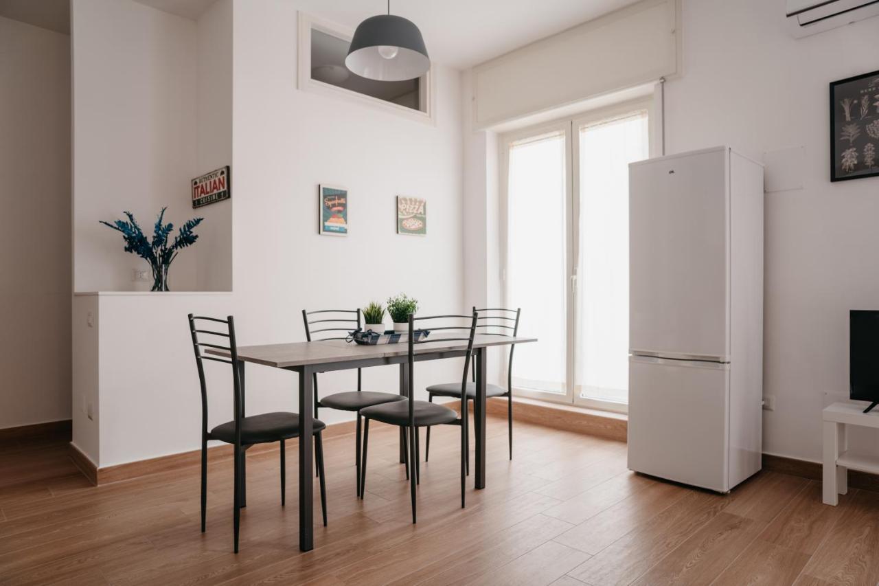 Brombeis Aurea By Casanapoletana - Town Center *