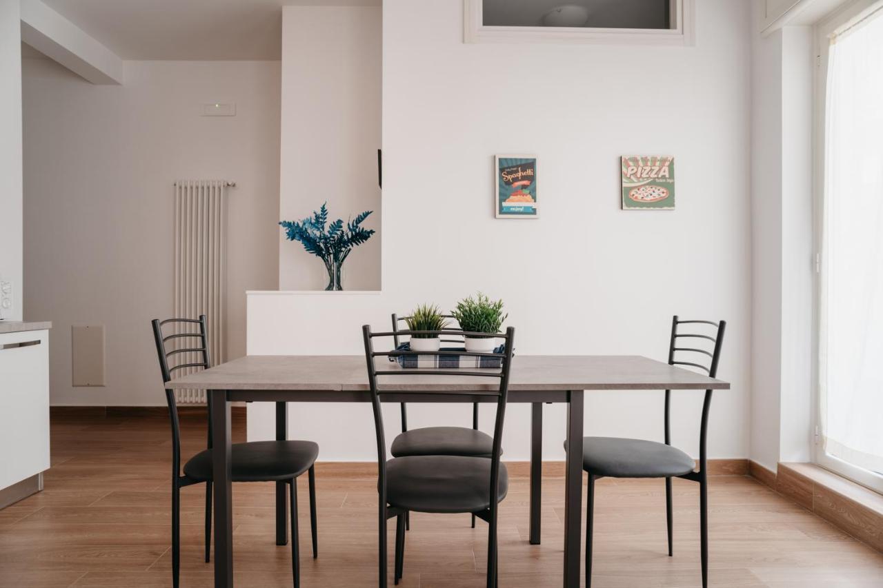 Brombeis Aurea By Casanapoletana - Town Center Apartment Naples