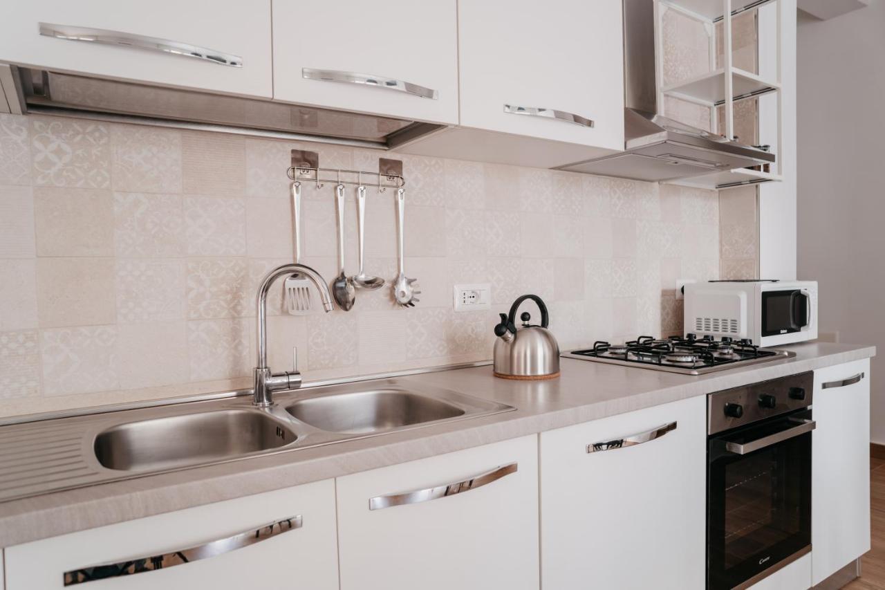Brombeis Aurea By Casanapoletana - Town Center Apartment Naples