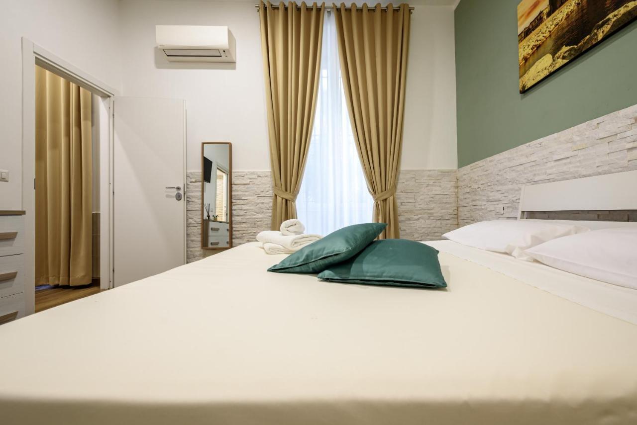 Apartment Piazza Garibaldi 118