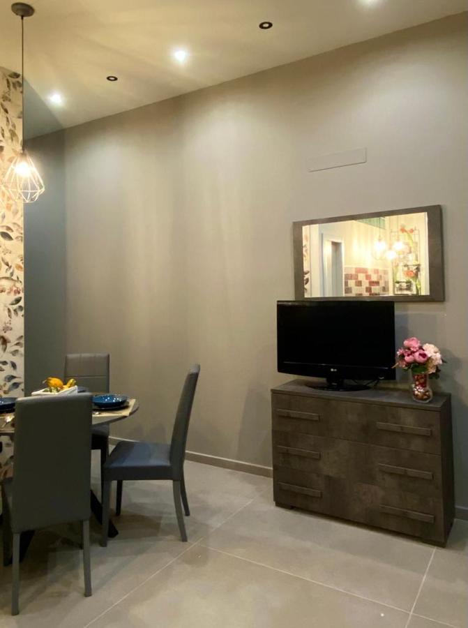 Apartment I *