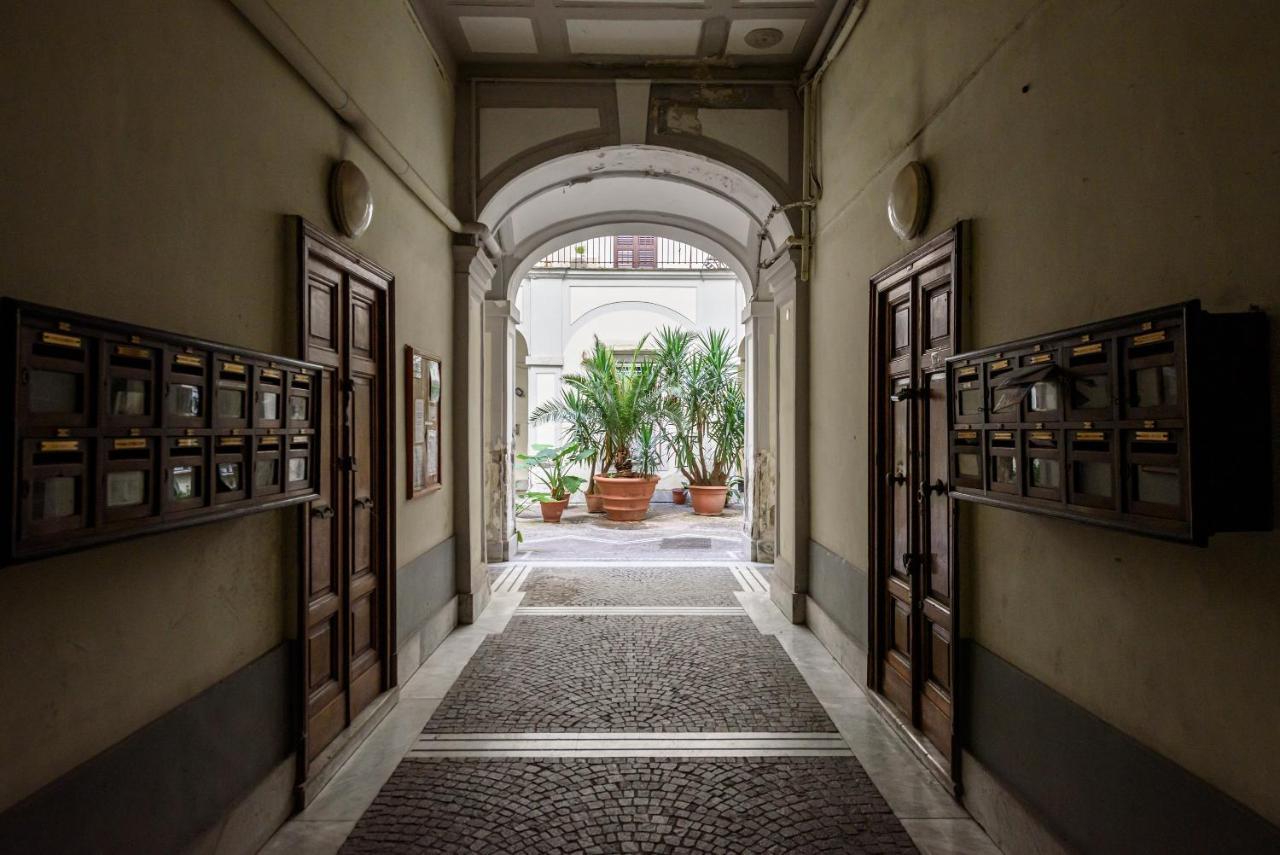 Apartment Piazza Garibaldi 118 Naples
