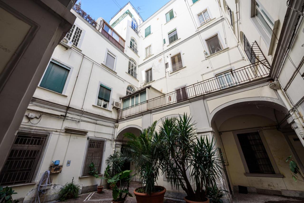 Apartment Piazza Garibaldi 118 Naples