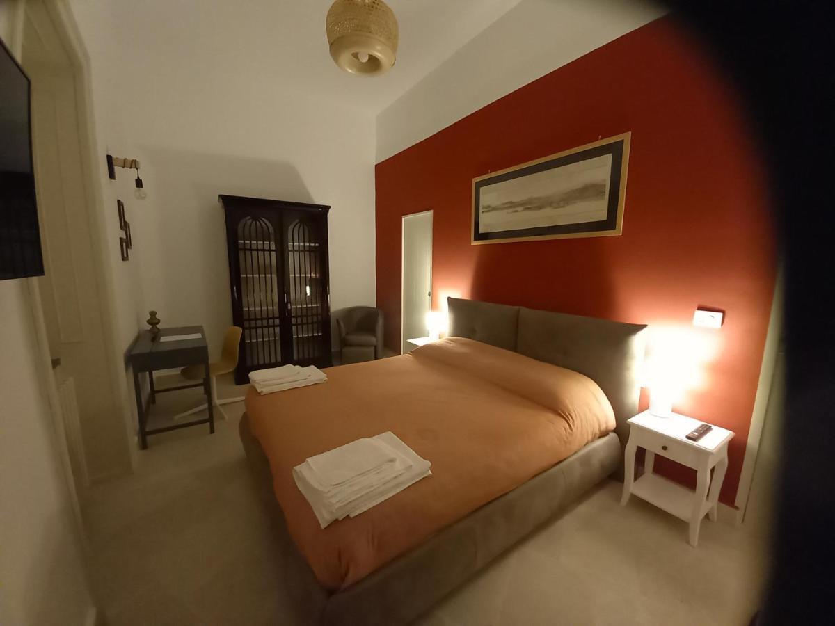 Bed & Breakfast Le Petit Palais - Naples