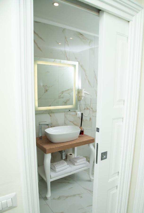 Bed & Breakfast Gentile Centro Storico Naples