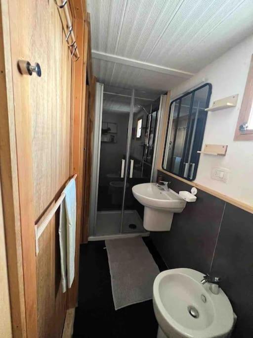 Kamyhouse Una Tranquilla Struttura Nel Verde Naples