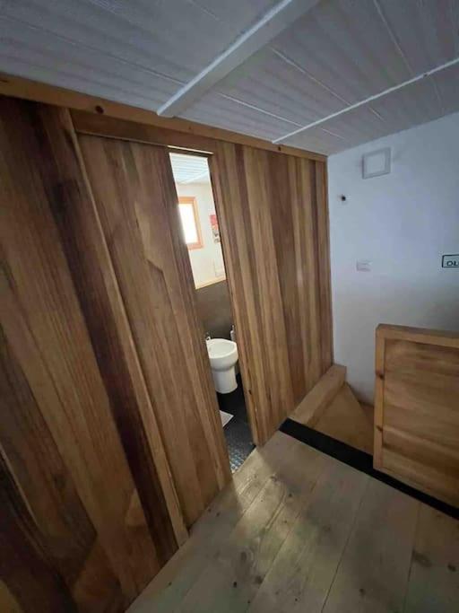 Kamyhouse Una Tranquilla Struttura Nel Verde Naples
