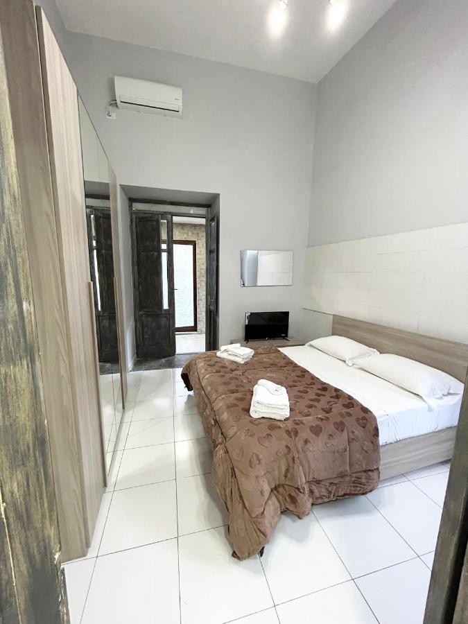 Valentino Guest house Naples