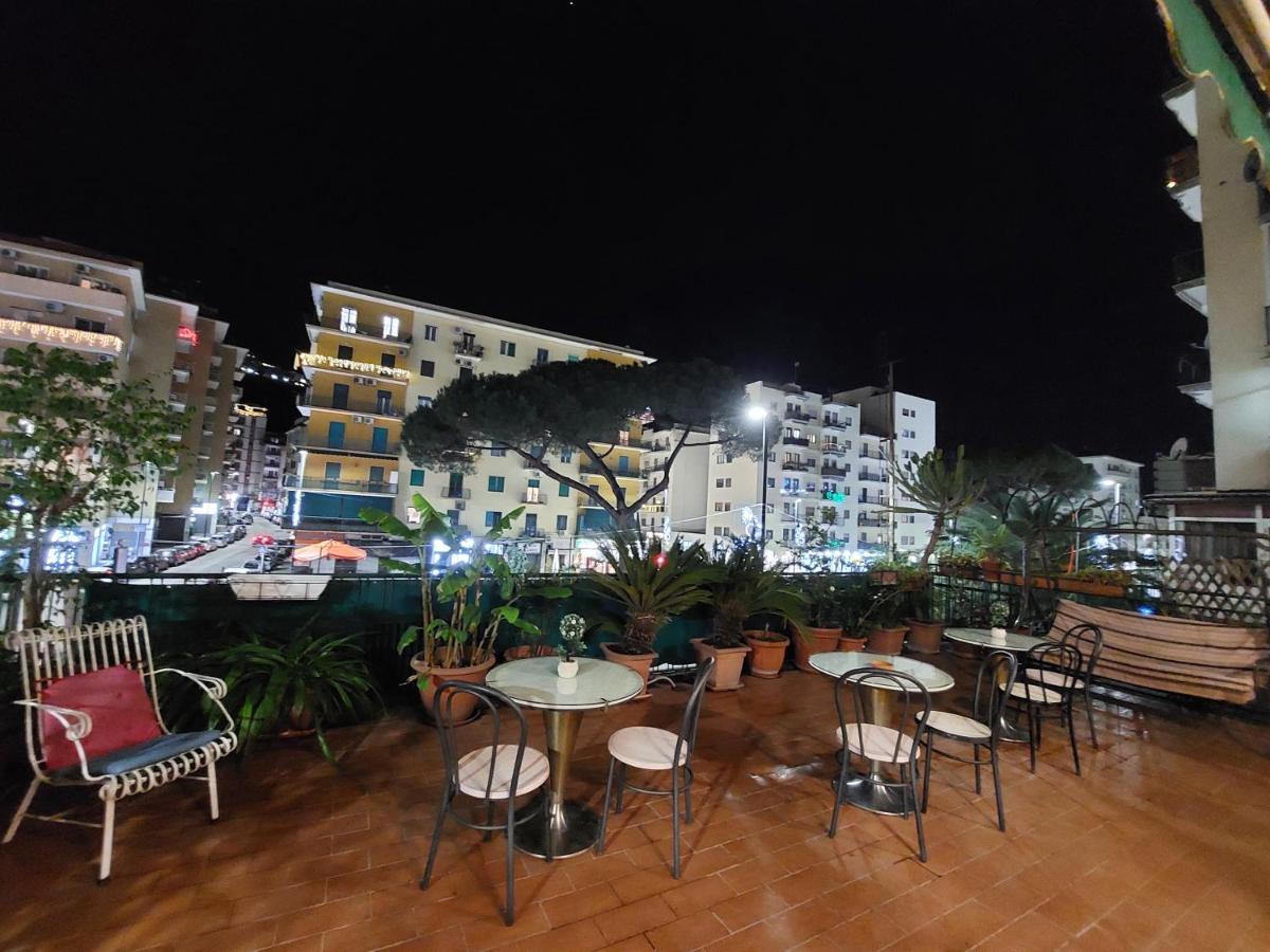 Domus Cesare * Naples