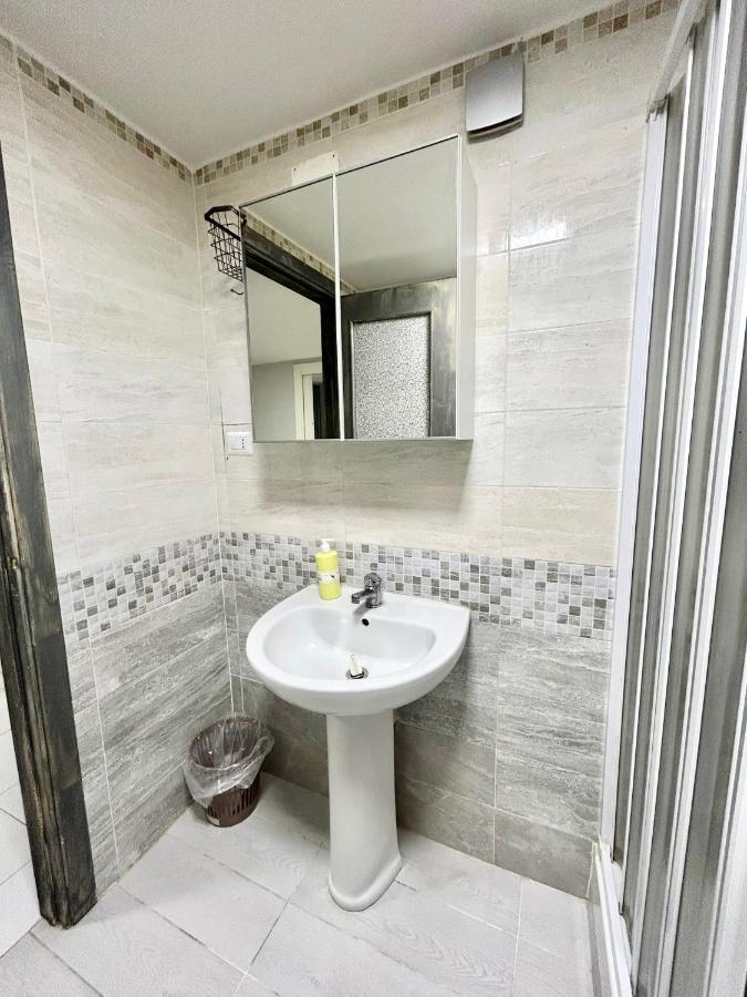 Valentino Guest house *