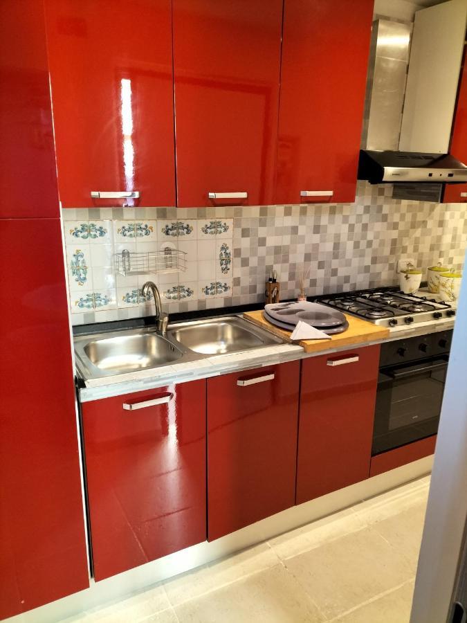 Dimora Di Don Kikkone Apartment *