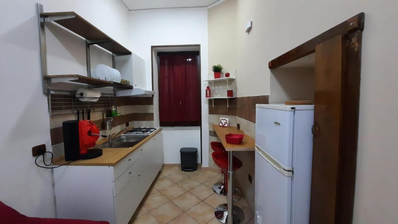 White 2 San Gregorio 14 Apartment *