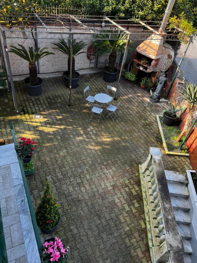 La Casa Del Bosco - Unique Two Floors House With Garden * Naples