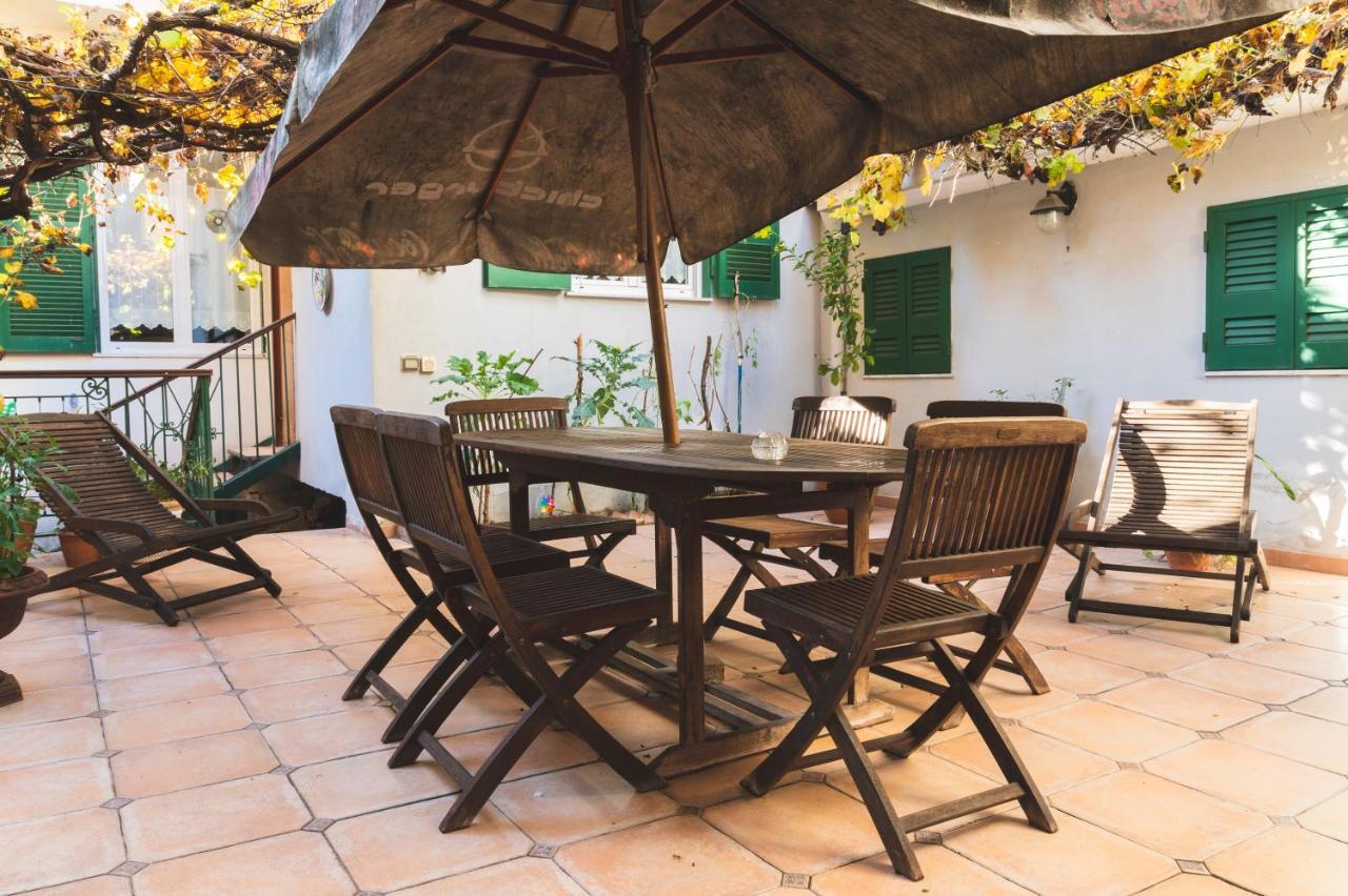 Deluxe With Garden In Vomero Apartment *
