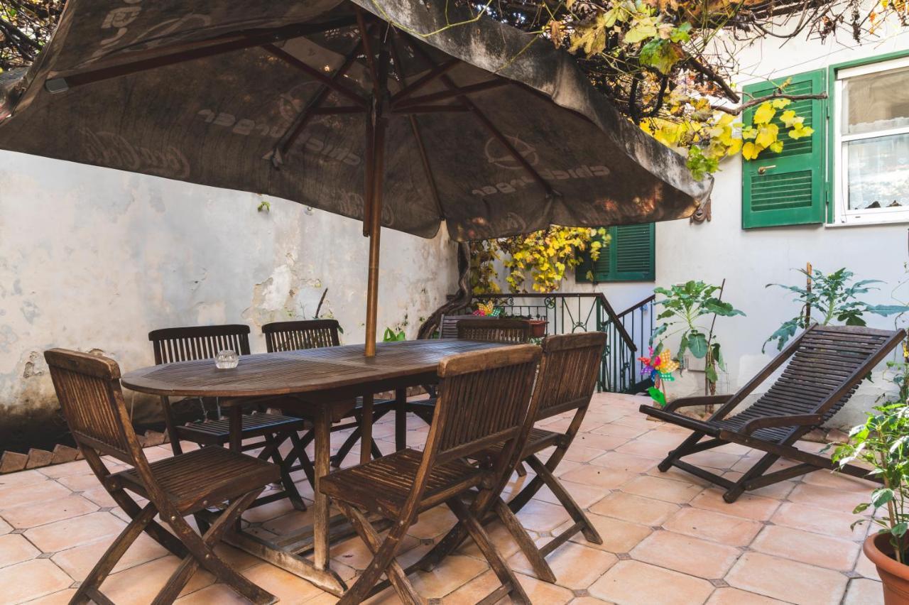 Deluxe With Garden In Vomero Apartment