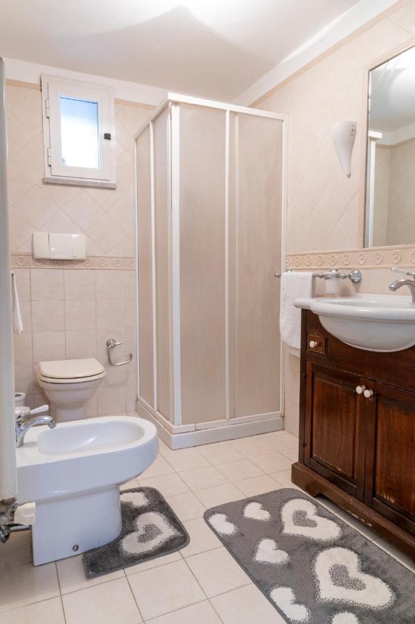 Apartment Deluxe With Garden In Vomero Naples