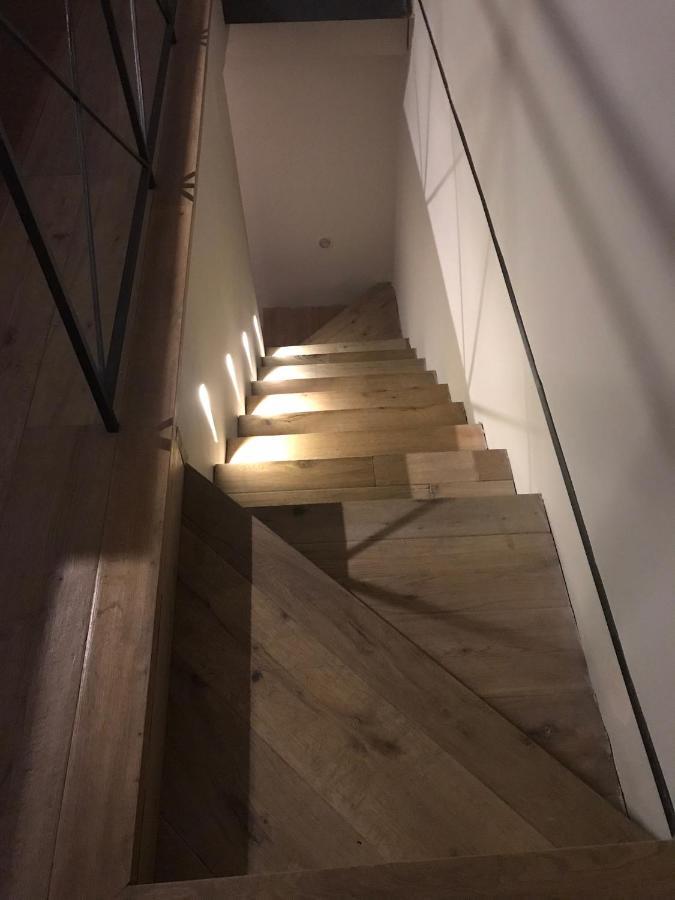 Super Design Centro Con Sky Wifi Veloce E Netflix *