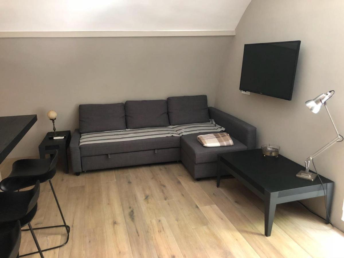 Apartment Super Design Centro Con Sky Wifi Veloce E Netflix Naples