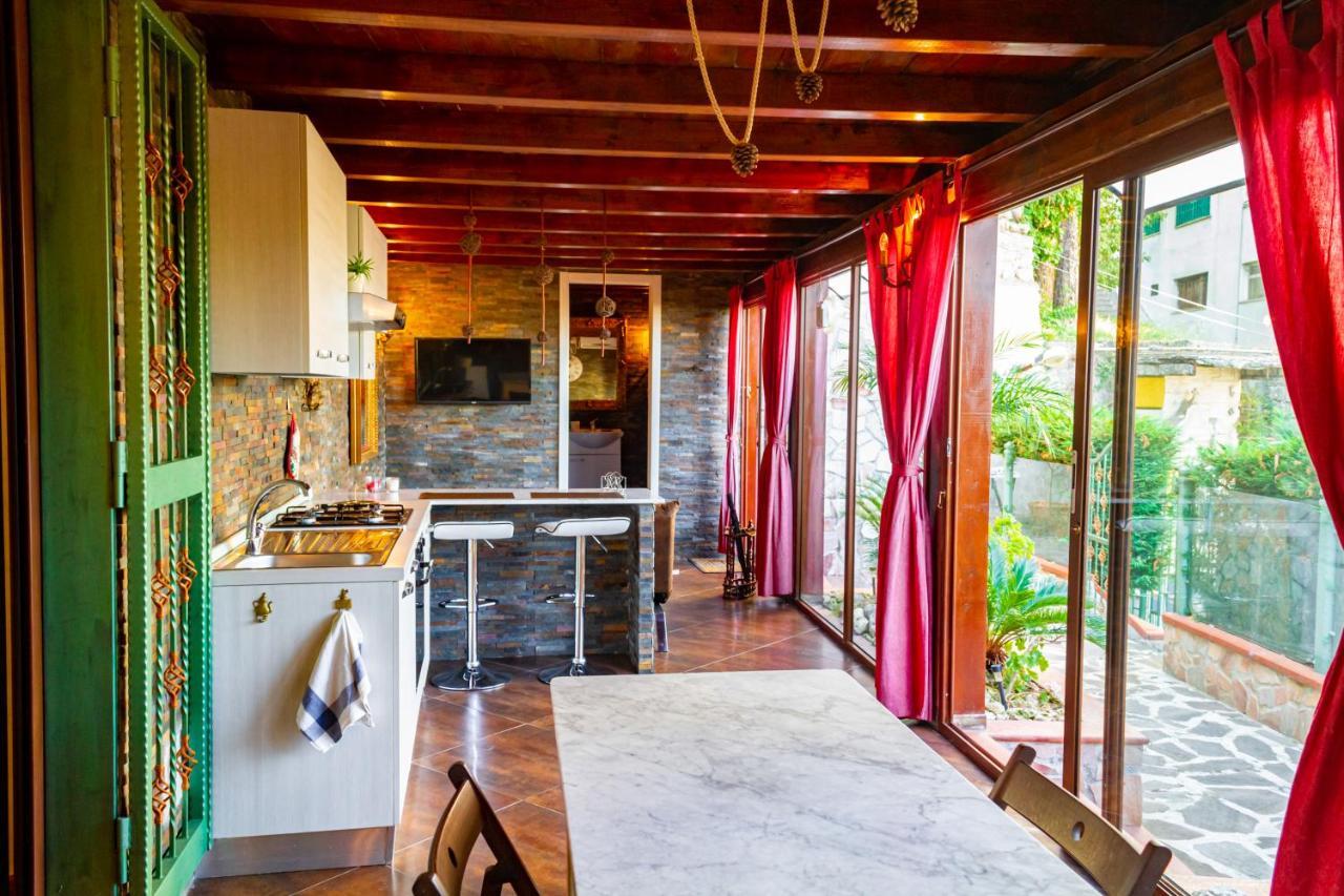 Vesuvio Garden E Spa, Host Naples