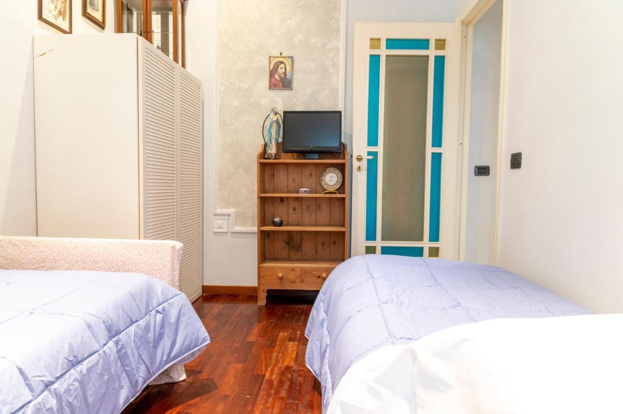 Deluxe With Garden In Vomero Apartment *