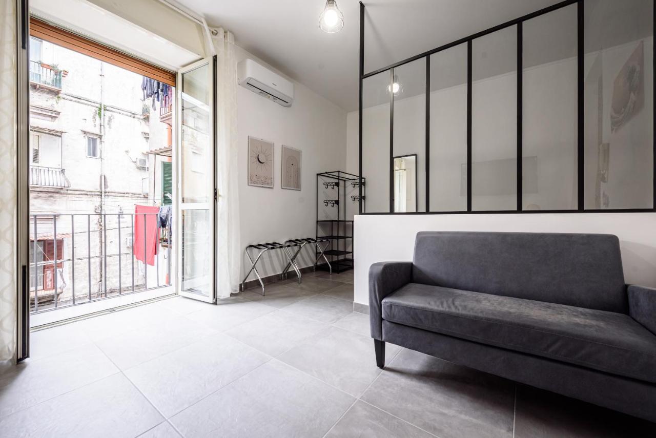 Apartment In The Heart Of Naples