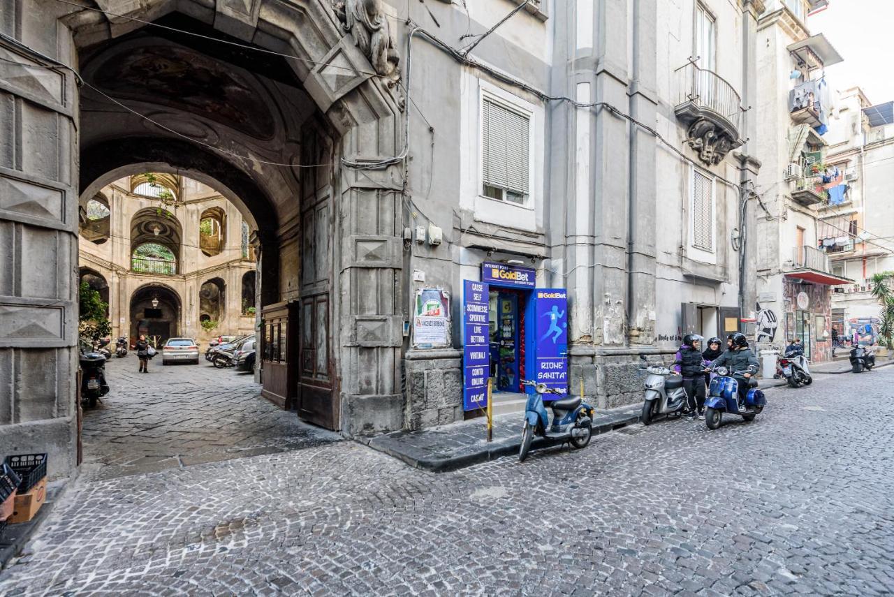 In The Heart Of Naples