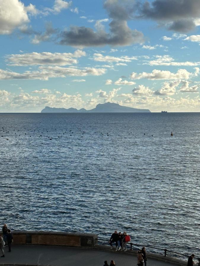 Holiday home Chiatamoon Naples