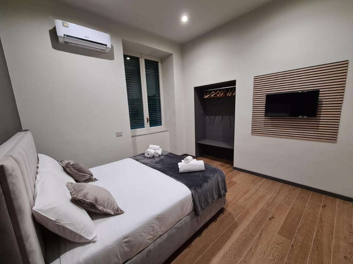 Chiatamone Luxury Apartment Naples