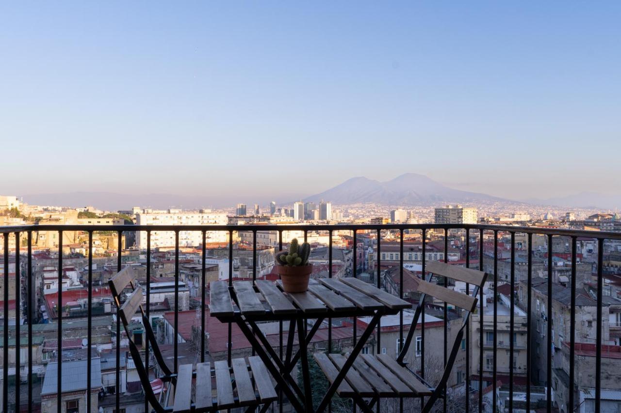 Tiny Daisy House Apartment Naples