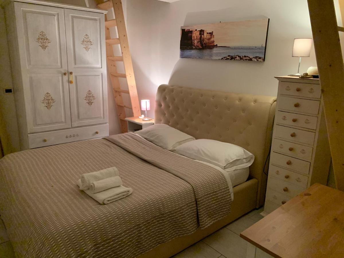 La Casa Di Hoby Apartment Naples
