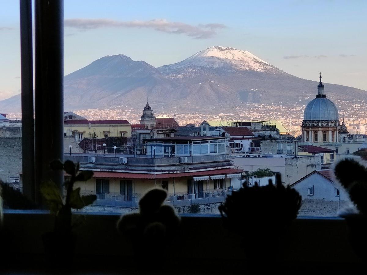 Montesanto 77 Casa Panoramica Al Centro Storico Naples