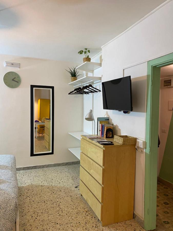 Apartment With Love *