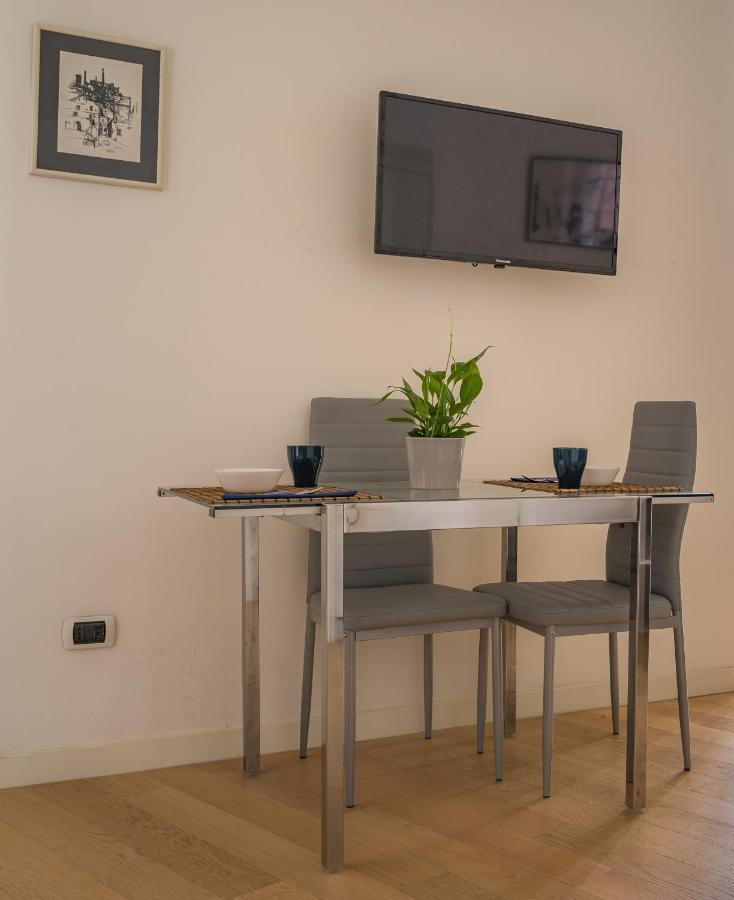 Apartment 4 Giornate Naples