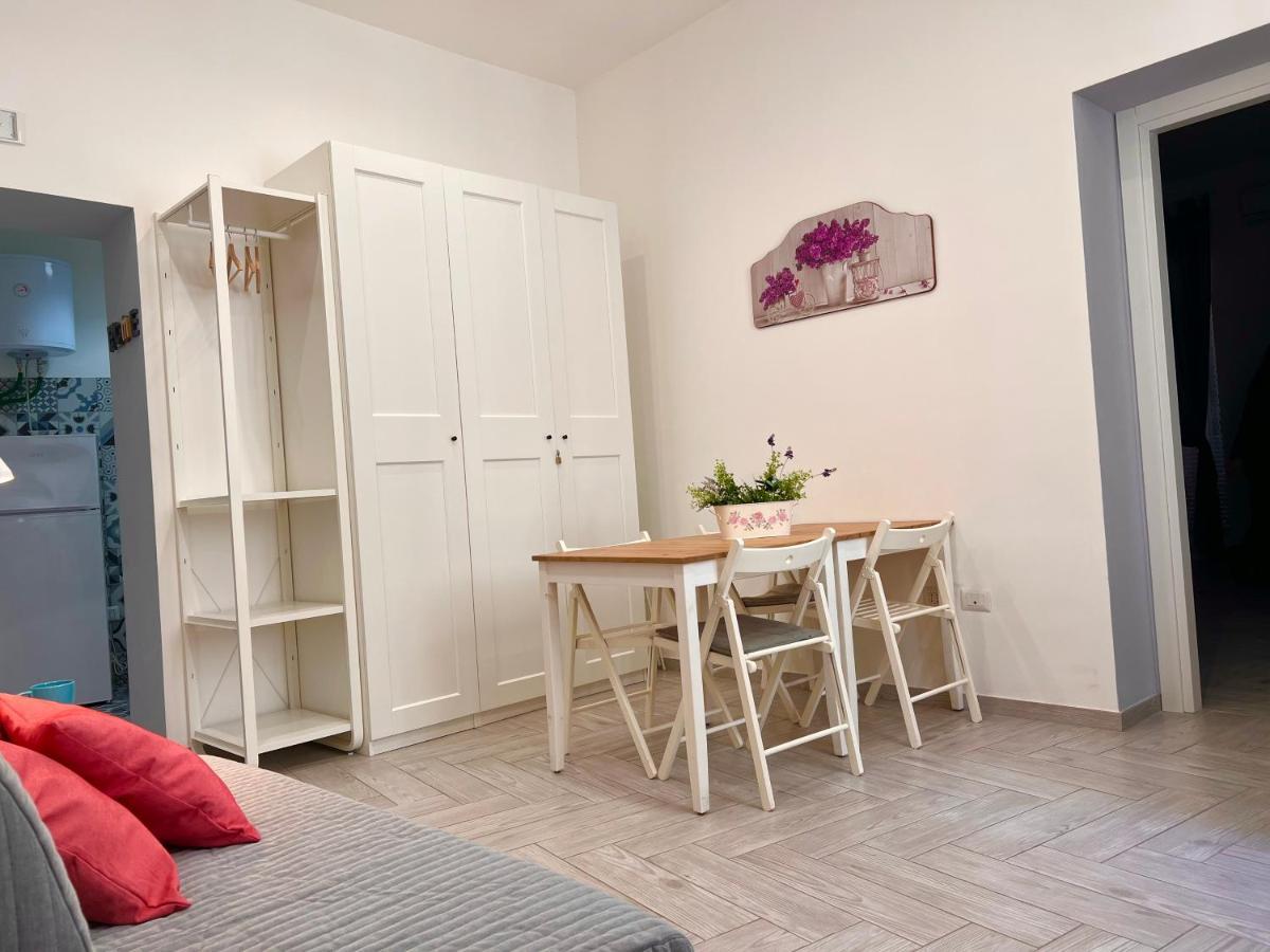 Vico Longo 25 - Ensuit Flat In The Heart Of *
