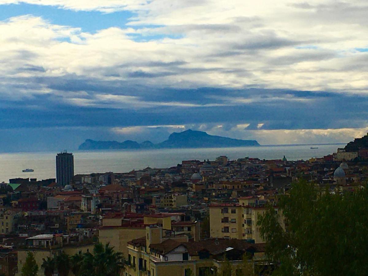 Vico Longo 25 - Ensuit Flat In The Heart Of Naples