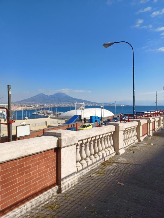 Super Design Centro Con Sky Wifi Veloce E Netflix *