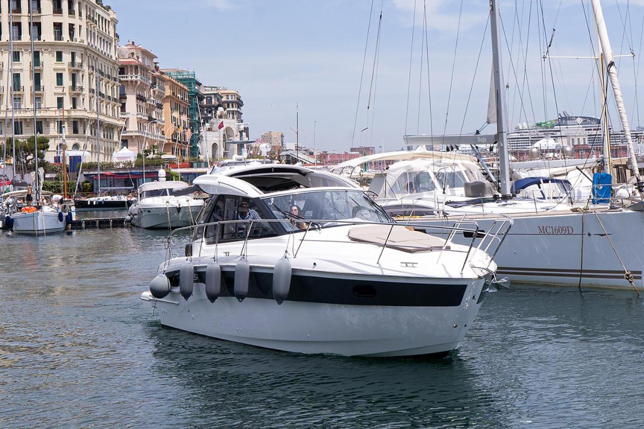 Cla.pa H. Group - Dislocated Hospitality Naples