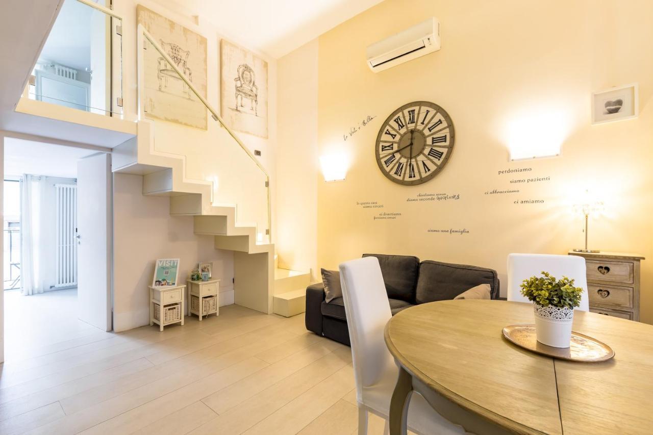Cool Flat At Via Dei Mille By Napoliapartments Naples