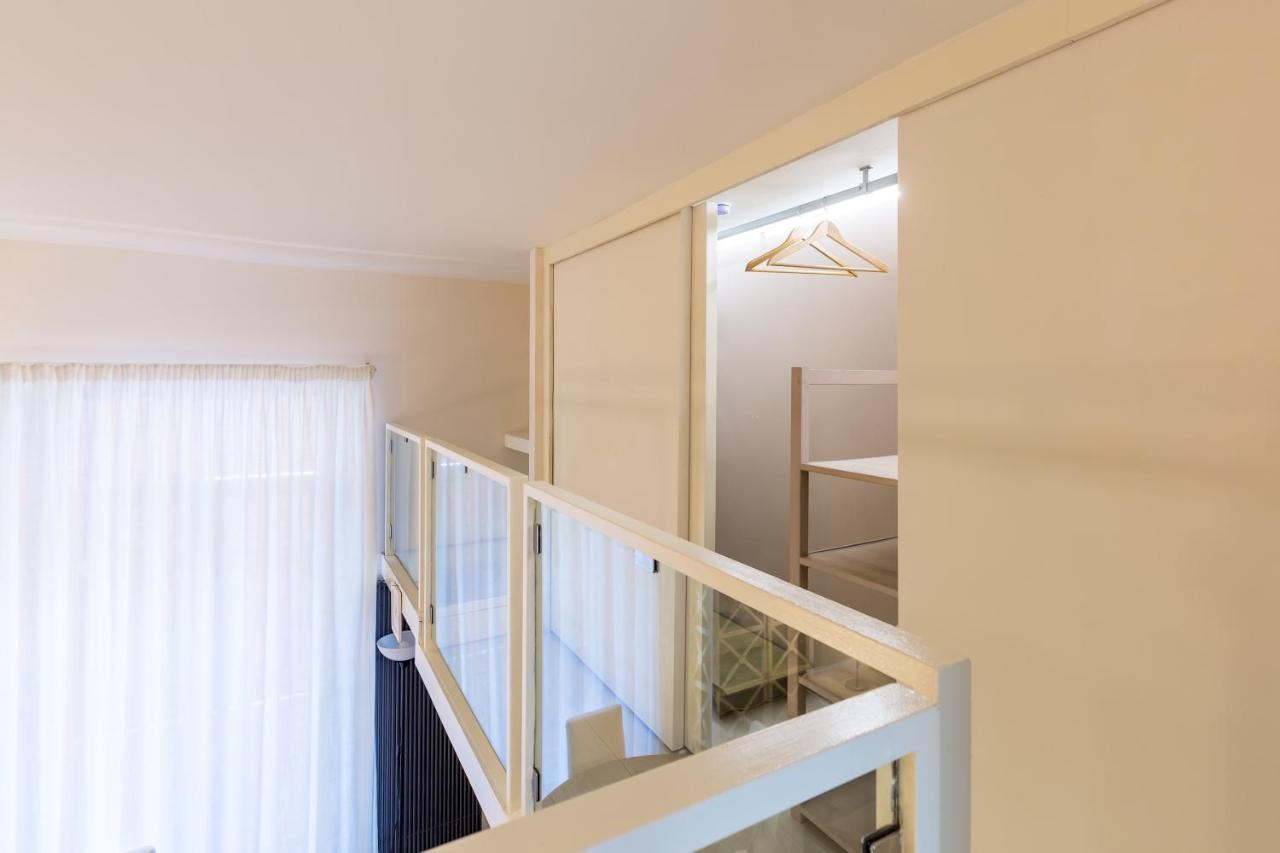Cool Flat At Via Dei Mille By Napoliapartments Naples