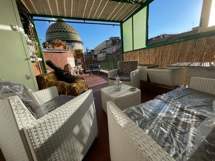 Donnaromita House Hystoric Center Apartment Naples