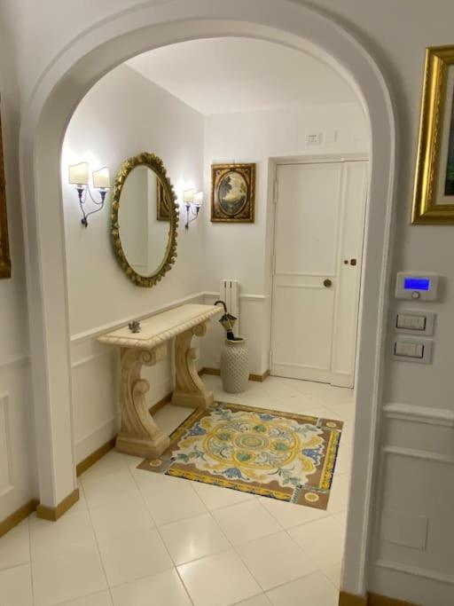 Luxury House Mergellina Apartment Naples
