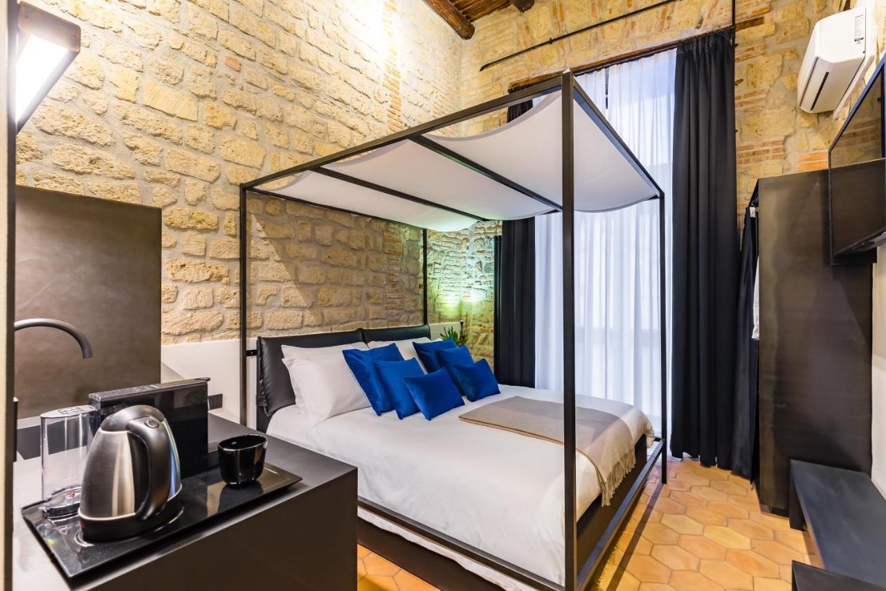 Palazzo Residenza Madre Guest house *
