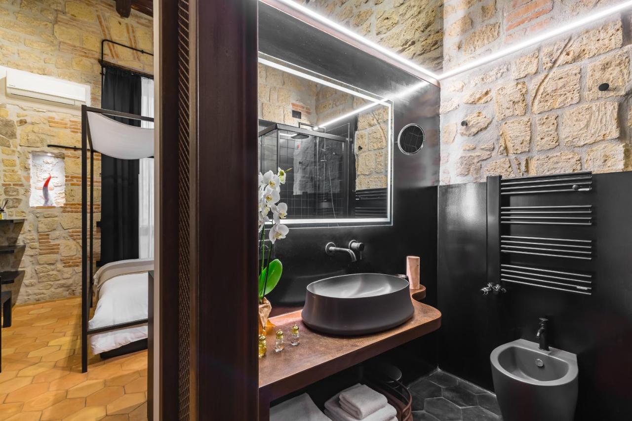 Palazzo Residenza Madre Guest house Naples