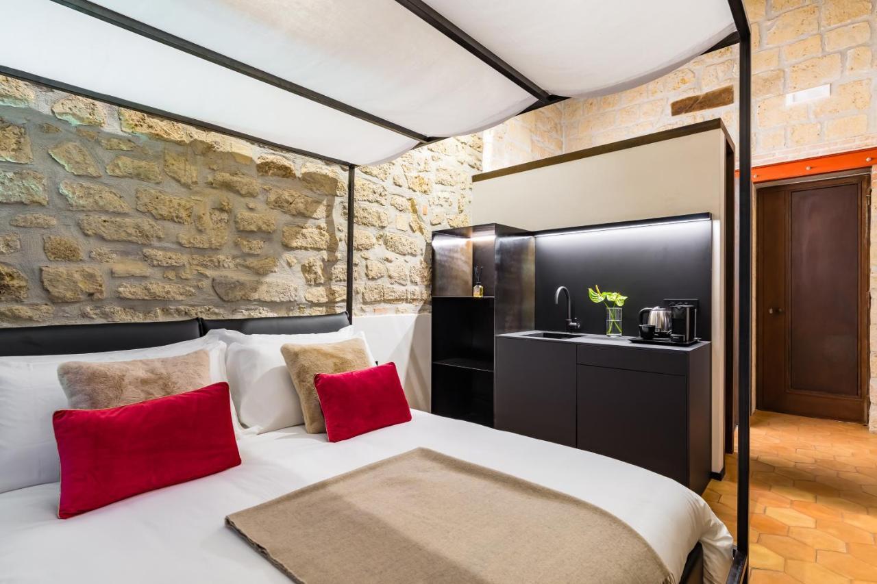 Palazzo Residenza Madre Guest house Naples