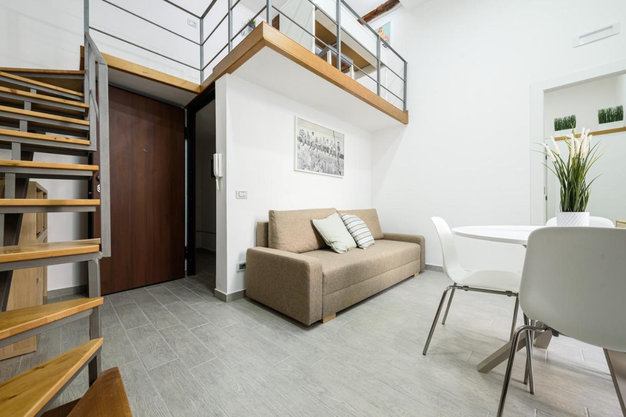 Af Apartment *